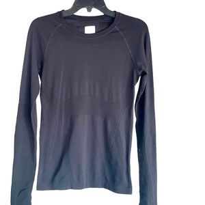 Athleta Women’s Black Long Sleeve Stretchy Athletic Shirt | S